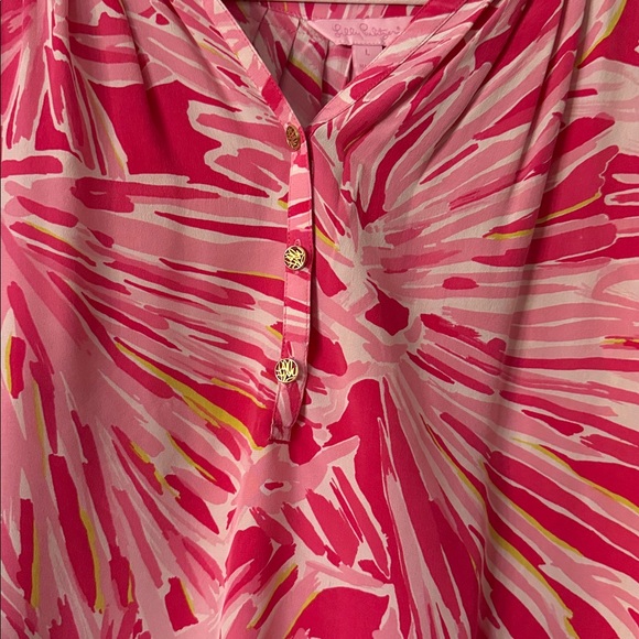 Lilly Pulitzer Pink and white Elsa Blouse - Picture 4 of 4